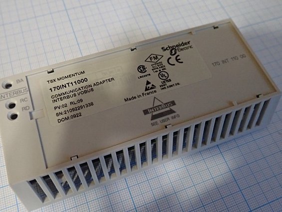 Адаптер Schneider Electric 170int11000 новый без оригинальной упаковки коммуникационный
