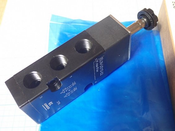 Распределитель CAMOZZI ELN-U015-02 P.max 8bar