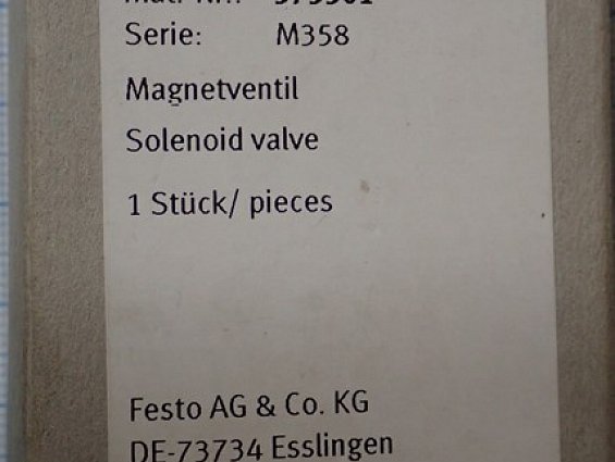 Распределитель FESTO VUVS-L25-M52-AD-G14-F8 575501 M358 -10C...+60C