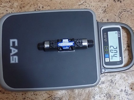 Клапан hoerbiger SCM380PC06P-b2 hv04288 4/3-WEGE-SCHIEBERV Е-03360070 позиция 1600 и 2450