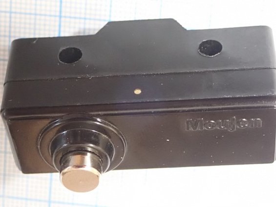 Микропереключатель MOUJEN MJ2-1306 мешкозашивочной машинки Fischbein