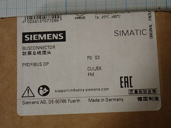 Соединитель SIEMENS 6ES7972-0BA52-0XA0