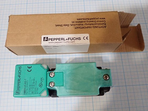 Датчик индуктивный PEPPERL+FUCHS NBB15-U1-A2-T 203005 10-30VDC 200mA 15mm