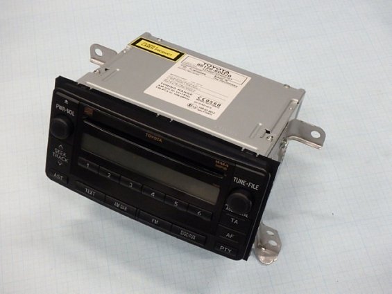 Магнитола автомобильная TOYOTA 86120-60D20 12V FUJITSU TEN