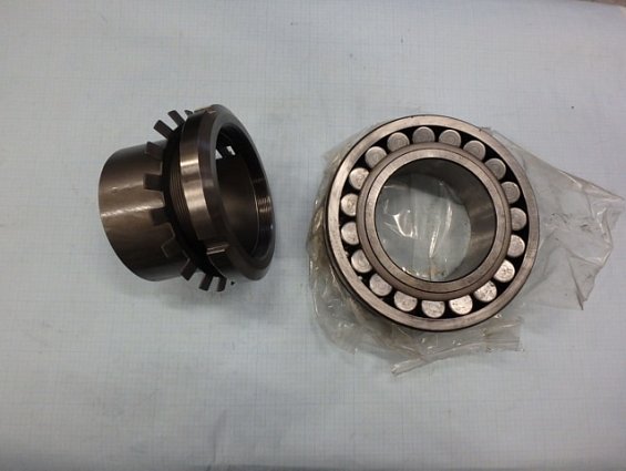 Подшипник SKF 22224ek+h3124 SKF радиальный роликовый двухрядный конусный с втулкой шайбой