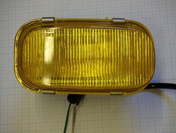 Фара противотуманная левая желтого цвета 01-214-2009L-YV1 LUCID DEPO