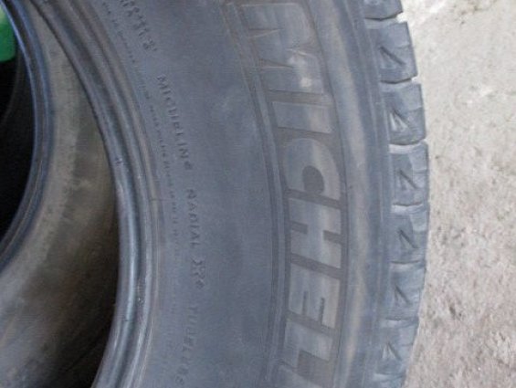 Автошина БЫВШАЯ В УПОТРЕБЛЕНИИ износ 80% 265/70R17 115T LATITUDE X-ICE TM XI2 MICHELIN зимняя