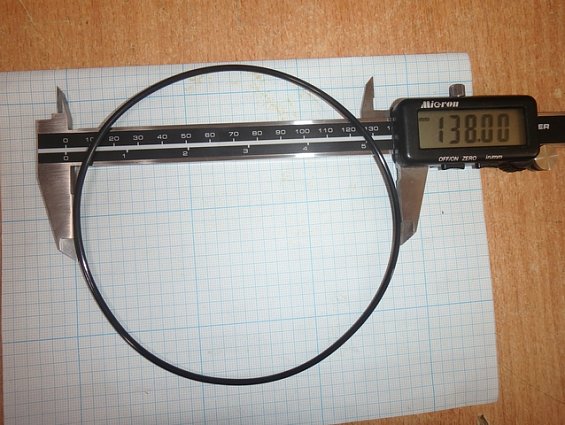 Кольцо 132.70-2.65 din3771 диаметр внутренний d1=Ф132.7мм диаметр сечения кольца d3=Ф2.65мм