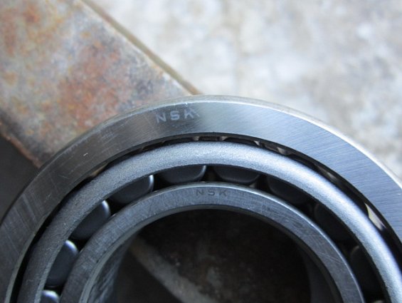 Подшипник hr32209J NSK D=85мм d=45мм в=19-25мм роликовый внутренний ступицы переднего колеса