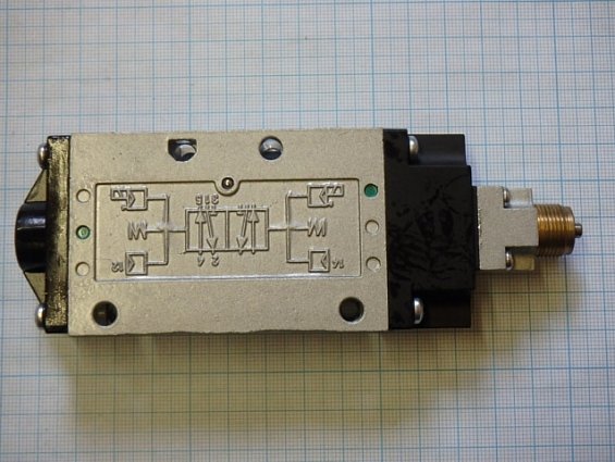 Пневмораспределитель пневмоклапан UNIVER AC-8010 ac8010 5/2-ходовой производитель UNIVER