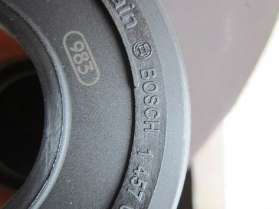 Фильтрующий элемент фильтра дизельного топлива 1457070010 SPAIN BOSCH 7L6127177C 7L6127434C