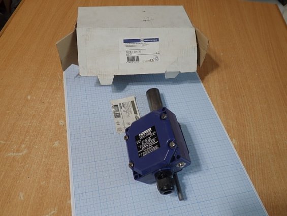 Концевой выключатель Telemecanique XCRT115EX 802795 065249 XCR-T215EX БЕЗ КРЕПЕЖА