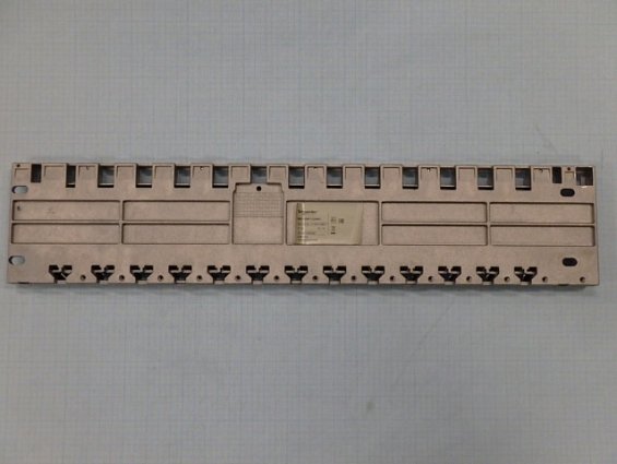 ШАССИ Schneider Electric BMXXBP1200RU НА 12 ПЛАТОМЕСТ 109039 Сделано в России