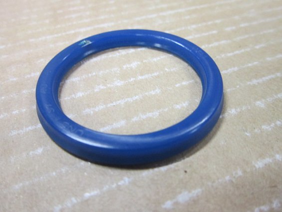 Манжета гидравлическая 37х45х4мм 37-45-4 PU-UNS yjm полиуретановая для гидравлических устройств ТУ38