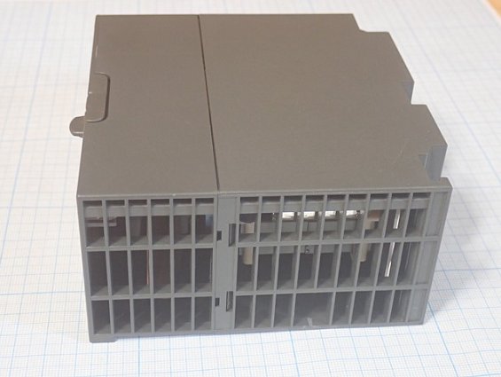 Блок питания SIEMENS 6ES7 307-1EA01-0AA0 бывший в употреблении ПОЧТИ НОВЫЙ