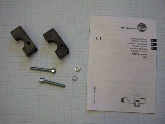 Монтажный адаптер IFM Electronic E10016 диаметр датчика 18mm efector eifm electronic gmbh Germany Ге