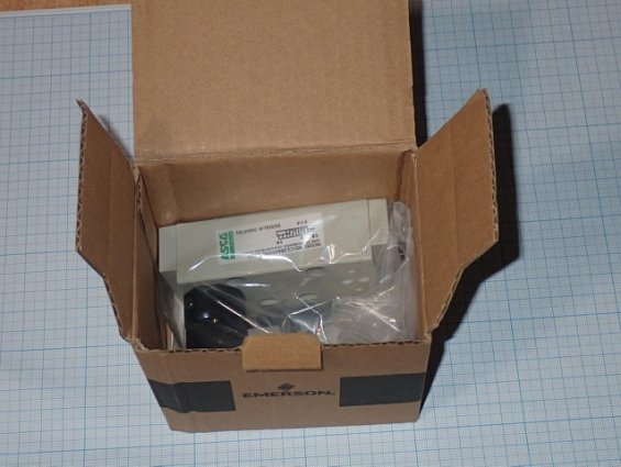 Клапан EMERSON ASCO numatics C12BA4004011B61 24VDC 43004869