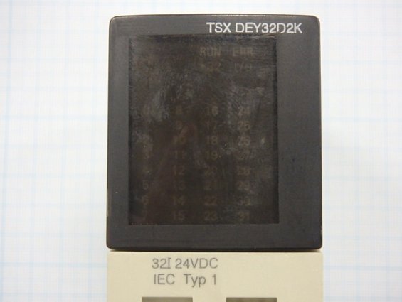 Контроллер Schneider Electric TSXDEY32D2K SN:21062502578 БЫВШИЙ В УПОТРЕБЛЕНИИ