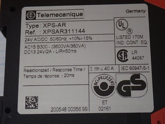 Модуль безопасности Telemecanique XPSAR311144 027427 24V AC/DC
