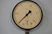Манометр показывающий МП4-УУ2 0-2,5 кгс/см2 кл.т.1,5 2004г.в.