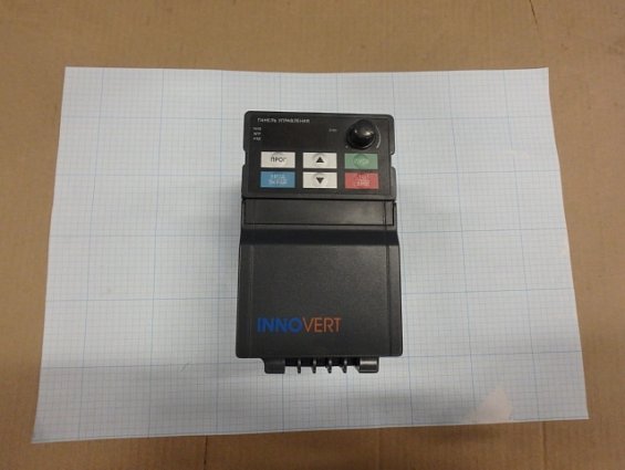 Преобразователь частоты INNOVERT ISD152U43b ISD152U43b1504514406 вход 3фазы 380В 50/60Гц