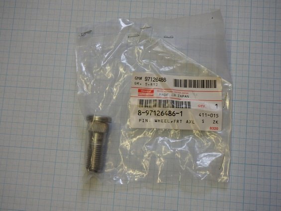 Шпилька 8-97126486-1 8-94336-621-0 ISUZU WHELL FRT AXL M14x1,5 L правая передней и задней ступицы