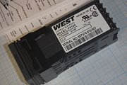 Регулятор температуры WEST P6100-2700-00-0 2700000 S140 control solutions