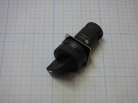Переключатель XB7-ED21P Telemecanique Schneider Electric
