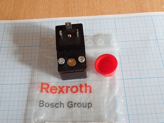 Пневмораспределитель Rexroth 0820019526 с катушкой 1824210223 48V 50Hz 24VDC