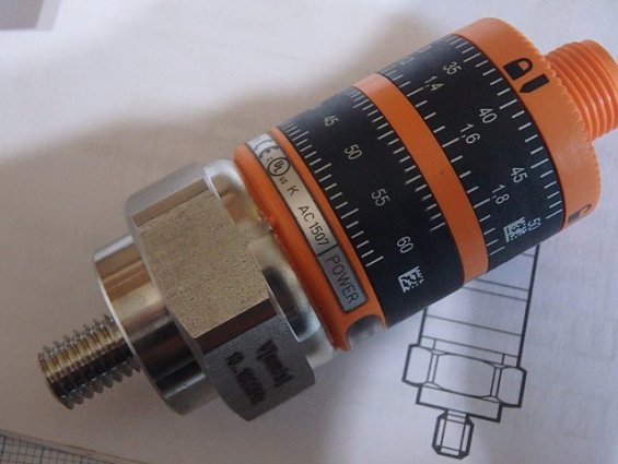 Датчик вибрации ifm VkV022 vibrations sensors f:10...1000Hz IP67 vibration monitor прибор контроля