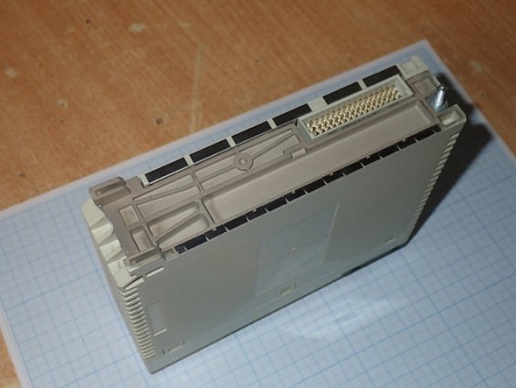 Контроллер Schneider Electric TSXDEY64D2K Made in France БЫВШИЙ В УПОТРЕБЛЕНИИ ТЕХНИЧЕСКИ ИСПРАВЕН Г