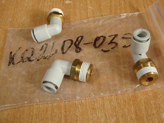 Соединение быстроразъемное угловое smc kQ2L08-03s r3/8"-8.0mm угловой штекер фитинг Соединение быстроразъемное угловое smc kQ2L08-03s r3/8"-8.0mm угловой штекер фитинг