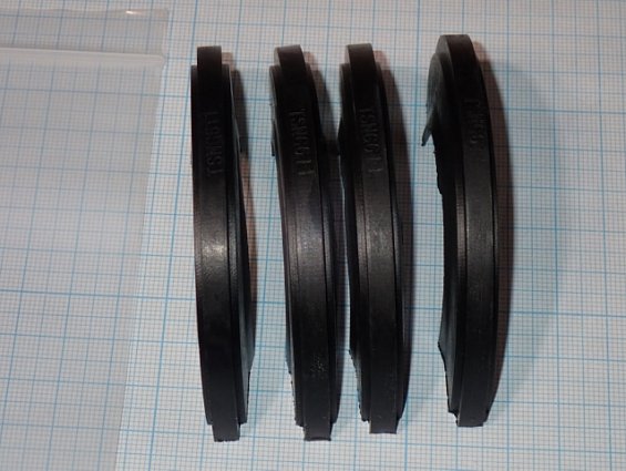 Уплотнение корпуса TSNG611 комплект из четырех резиновых вкладышей