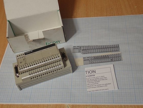 Модуль Schneider Electric ABE7-CPA01