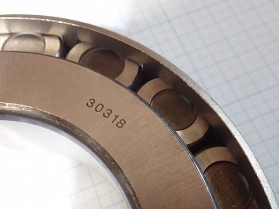 Подшипник ZWZ 30318