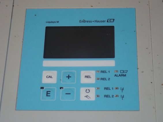 Трансмиттер Endress+Hauser LIQUISYS-M CPM253-MR0005 srial no. F50A7B05G00 БЫВШИЙ В УПОТРЕБЛЕНИИ ТЕХН