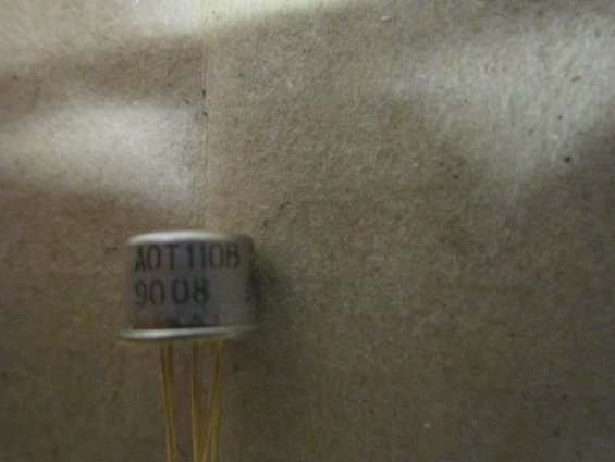 Транзистор оптрон оптопара АОТ110В 2386571 9000283960 vrt