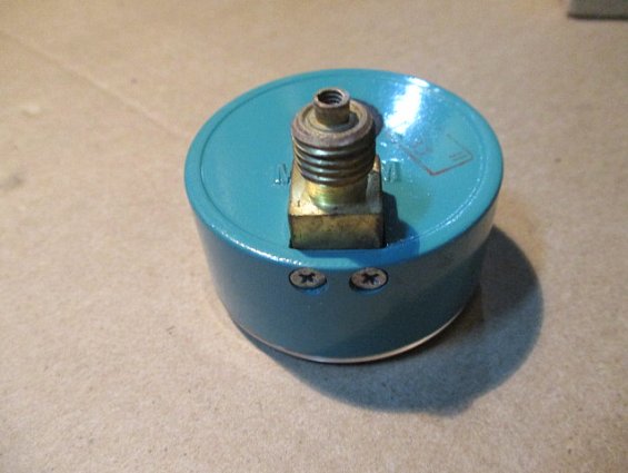 Манометр МТП-4М Ф60мм шкала 0-100кгс/см2 Кл.т.4.0 ТУ-25-02-72-75 1989г.в.