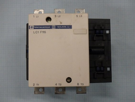 Контактор Telemecanique TeSys LC1-F115 LC1F115F7 SQUARE-D 3p 115A 40-400Hz 50kW 3НО
