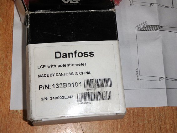 Панель местного управления danfoss LCP12 132b0101 с потенциометром
