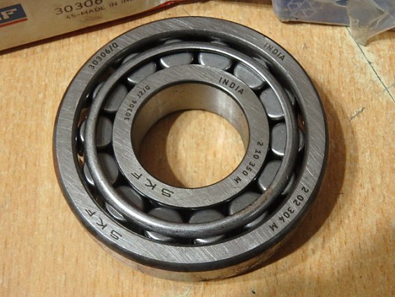 Подшипник 30306J2/Q SKF 45-made in INDIA