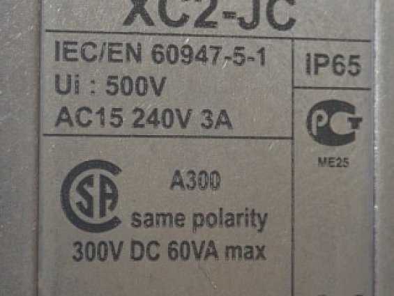 Концевой выключатель Telemecanique XC2-JC IP65 XC2JC162 AC15 240V 3A