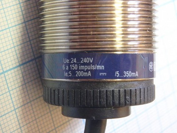 Датчик индуктивный XSAV11801 Telemecanique