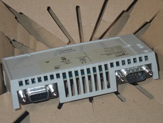 Адаптер Schneider Electric 170INT11000 100036 Made in France