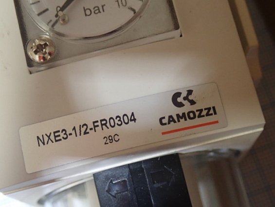 Фильтр-регулятор CAMOZZI NXE3-1/2-FR0304