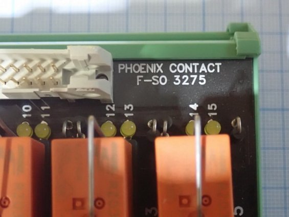 Интерфейс PHOENIX CONTACT UM-16R-G24/21/PLC/F-SO3275 5736971 16-релейных выходов