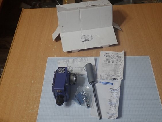 Концевой выключатель Telemecanique XCRT115EX 802795