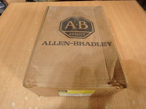 Блок питания Allen-bradley POWER SUPPLY 1770-p1 t8212 120vac 220/240vac 105-125vac 205-250vac