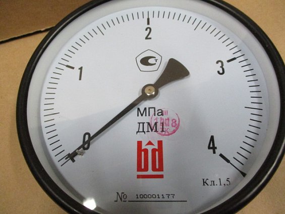 Манометр bd ДМ1 ДМ-1 0-4MPA M20х1.5 номинальный диаметр корпуса Ф160мм