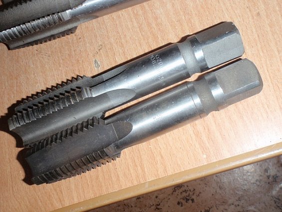 Метчик машинно-ручной комплектный М36 2061 HSS 2063 P6М5 В ГОСТ3266-81